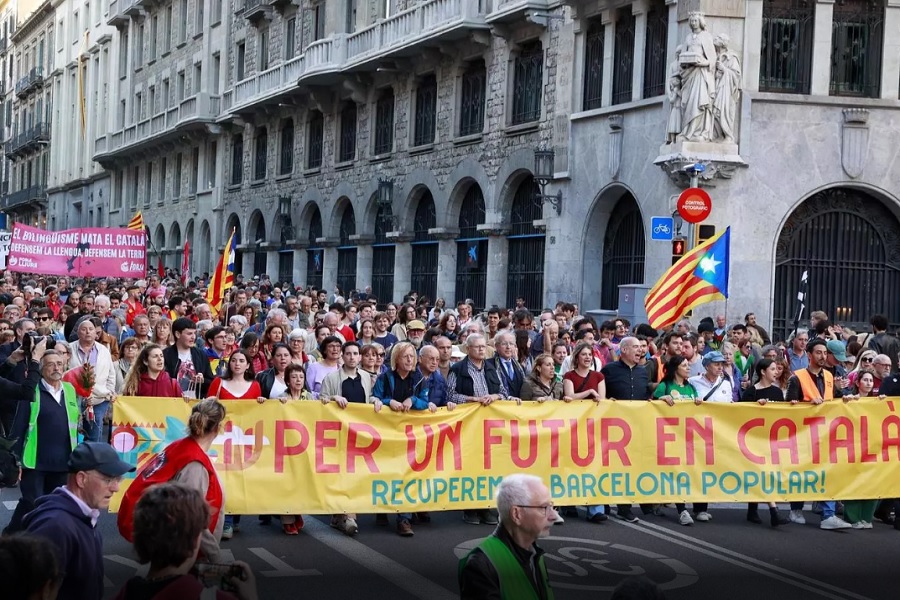 El TSJC tomba el decret que blindava el català a les aules. La lluita als carrers és l’únic camí!