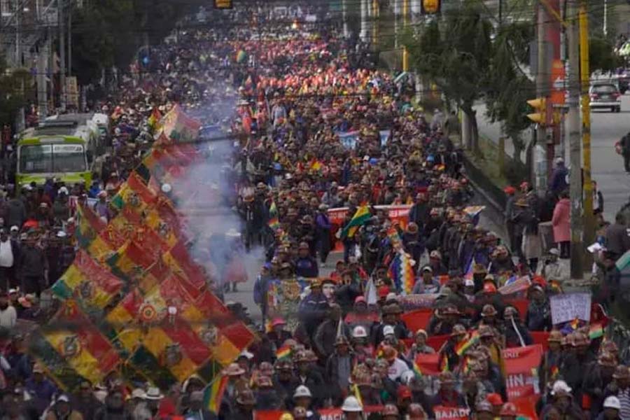 Insurrecció a Bolívia: Fora Paz! Tot el poder als obrers i camperols!